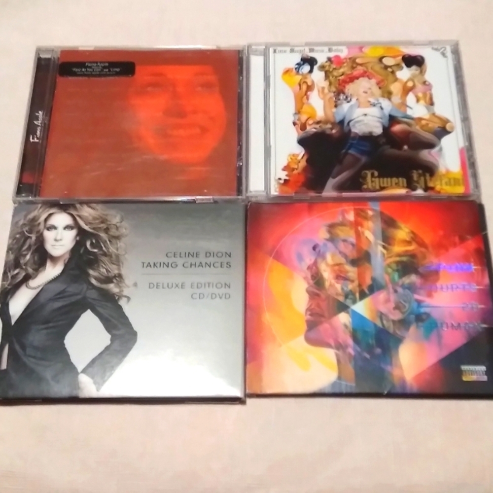 CD Lot - Picture 1 of 2